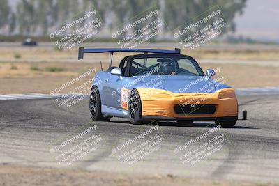 media/Sep-20-2025-Extreme Speed (Sat) [[1fcc23683c]]/Orange (Mid Intermediate)/Session 2 (Sunrise)/